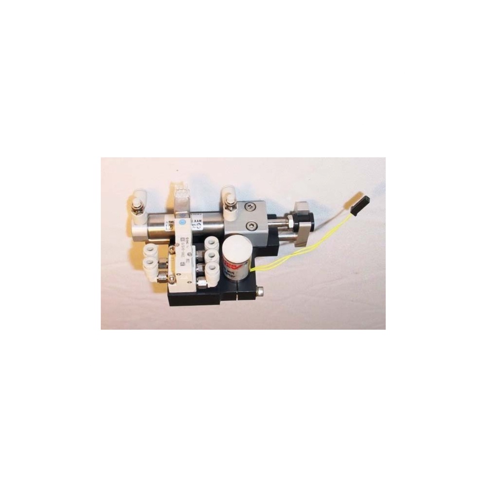 1 vial actuator - Used to pierce 1 vial actuator - Used to pierce